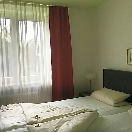 Central Hotel 3*